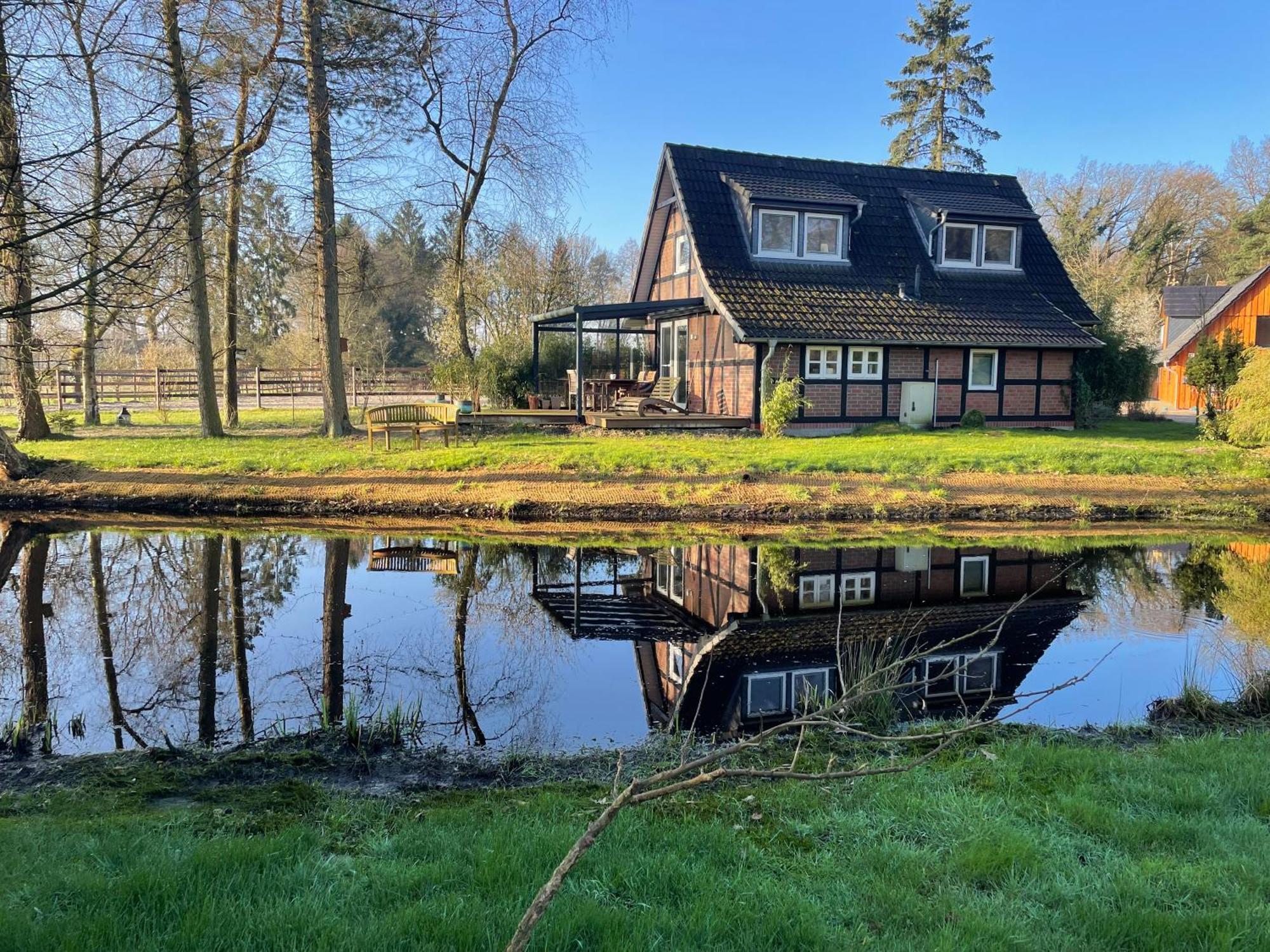 Haus Am Teich Apartment Ворпсведе Екстериор снимка